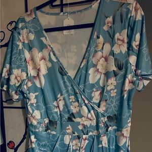 Women’s dress (floral) XL